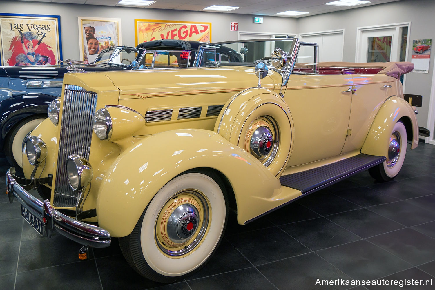 Packard One-Twenty uit 1937