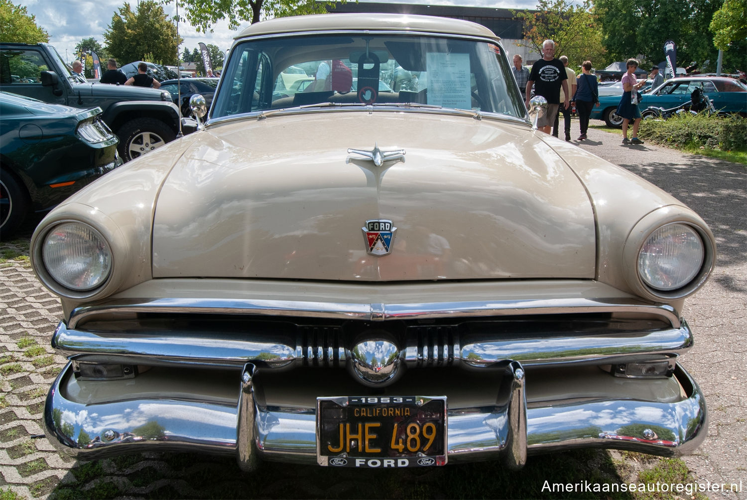 Ford Customline uit 1953