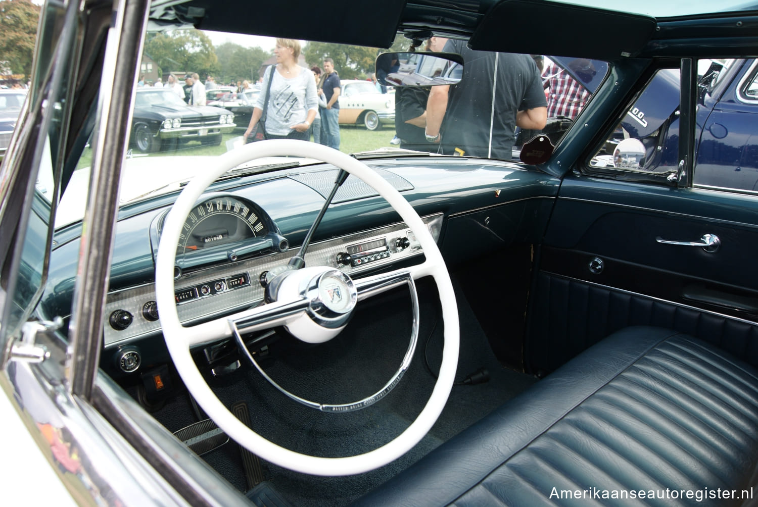 Ford Crestline uit 1954