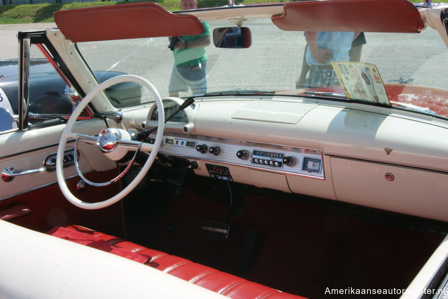 Ford Crestline uit 1954