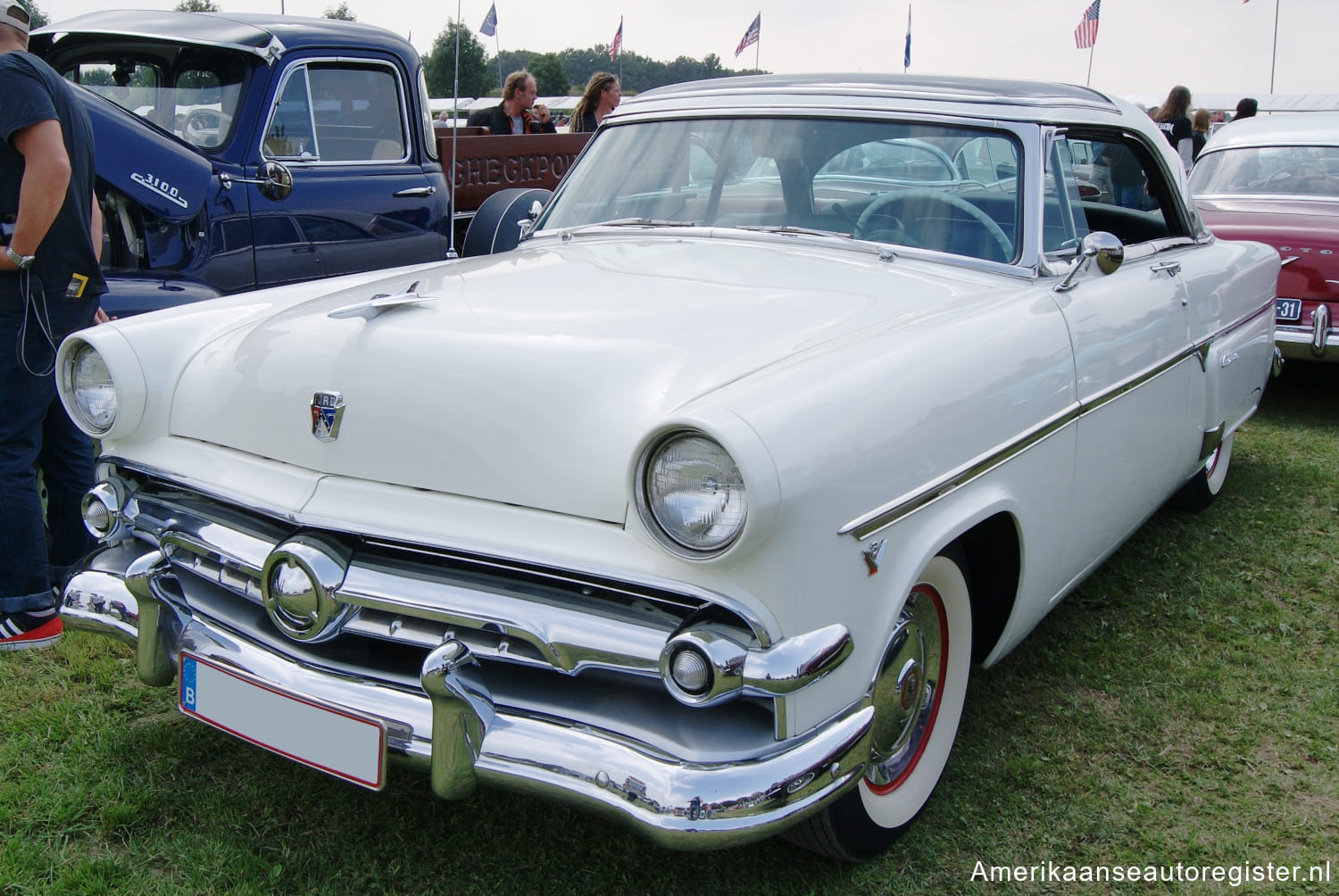 Ford Crestline uit 1954