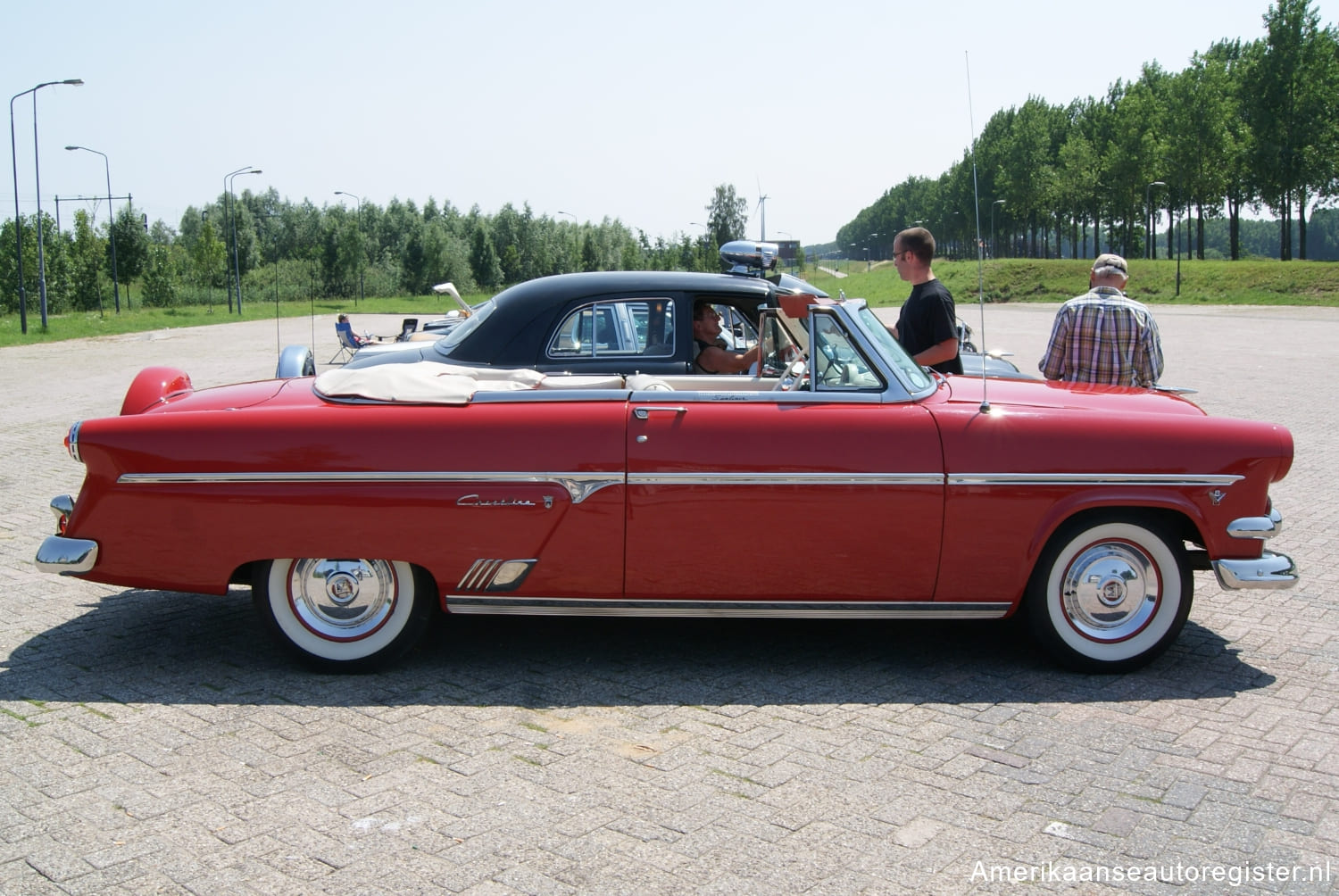 Ford Crestline uit 1954