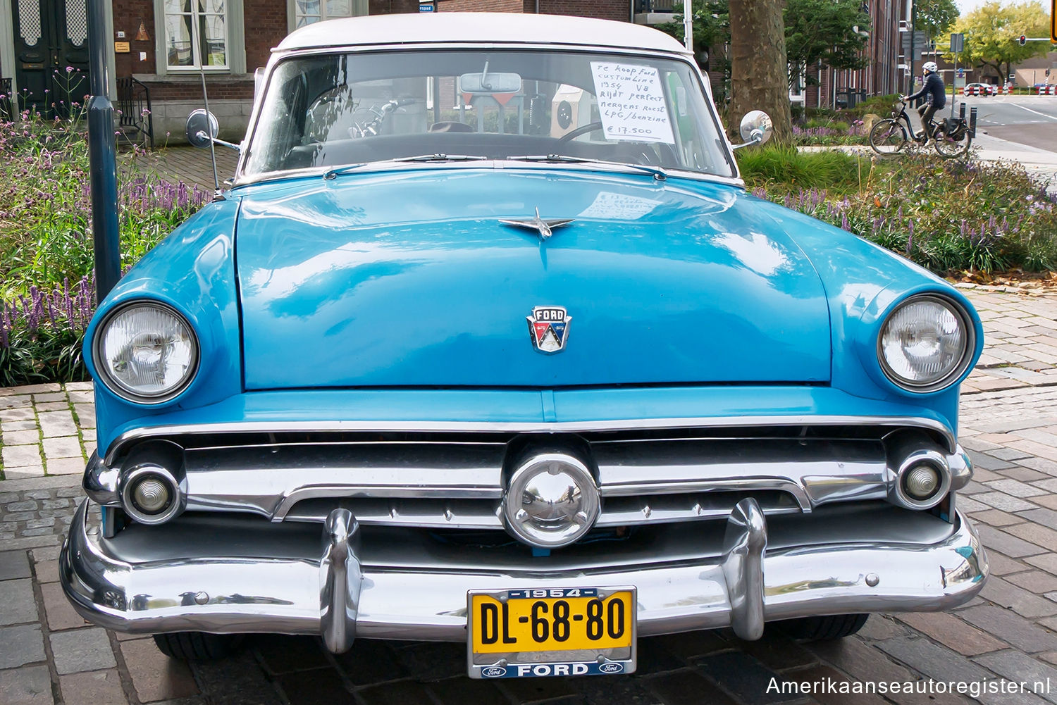 Ford Customline uit 1954