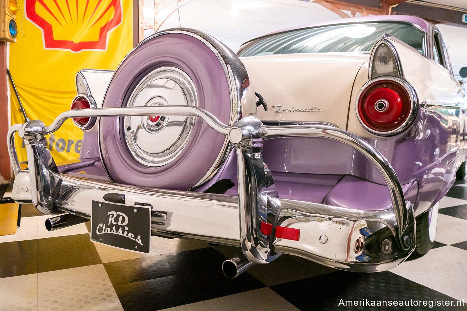 Ford Fairlane uit 1955