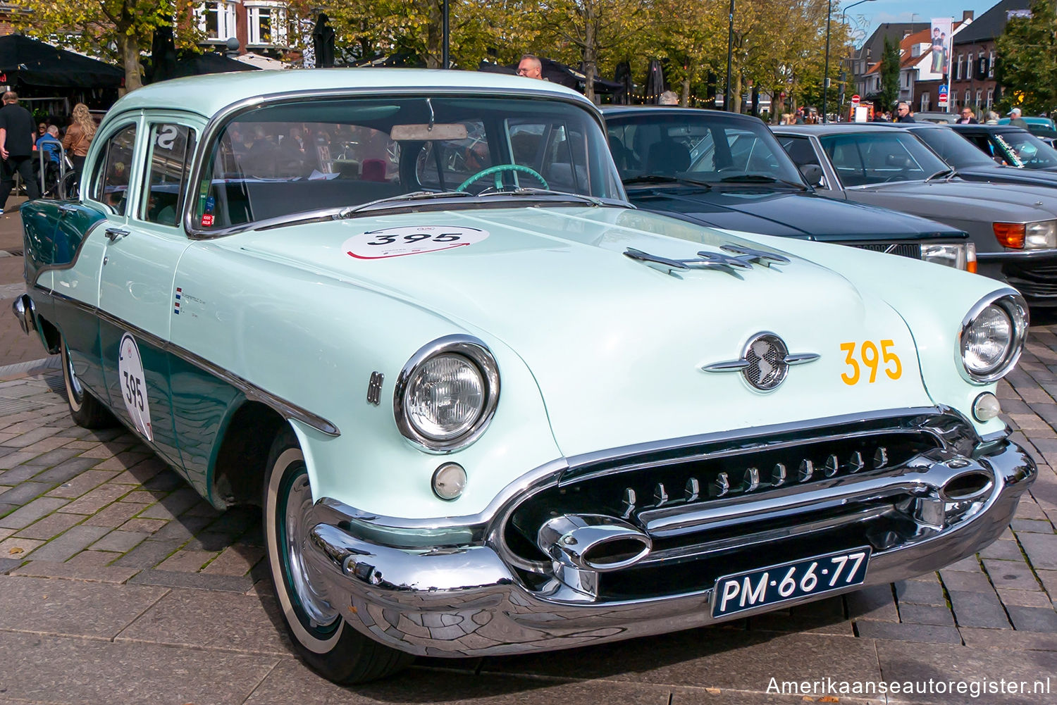 Oldsmobile 88 uit 1955