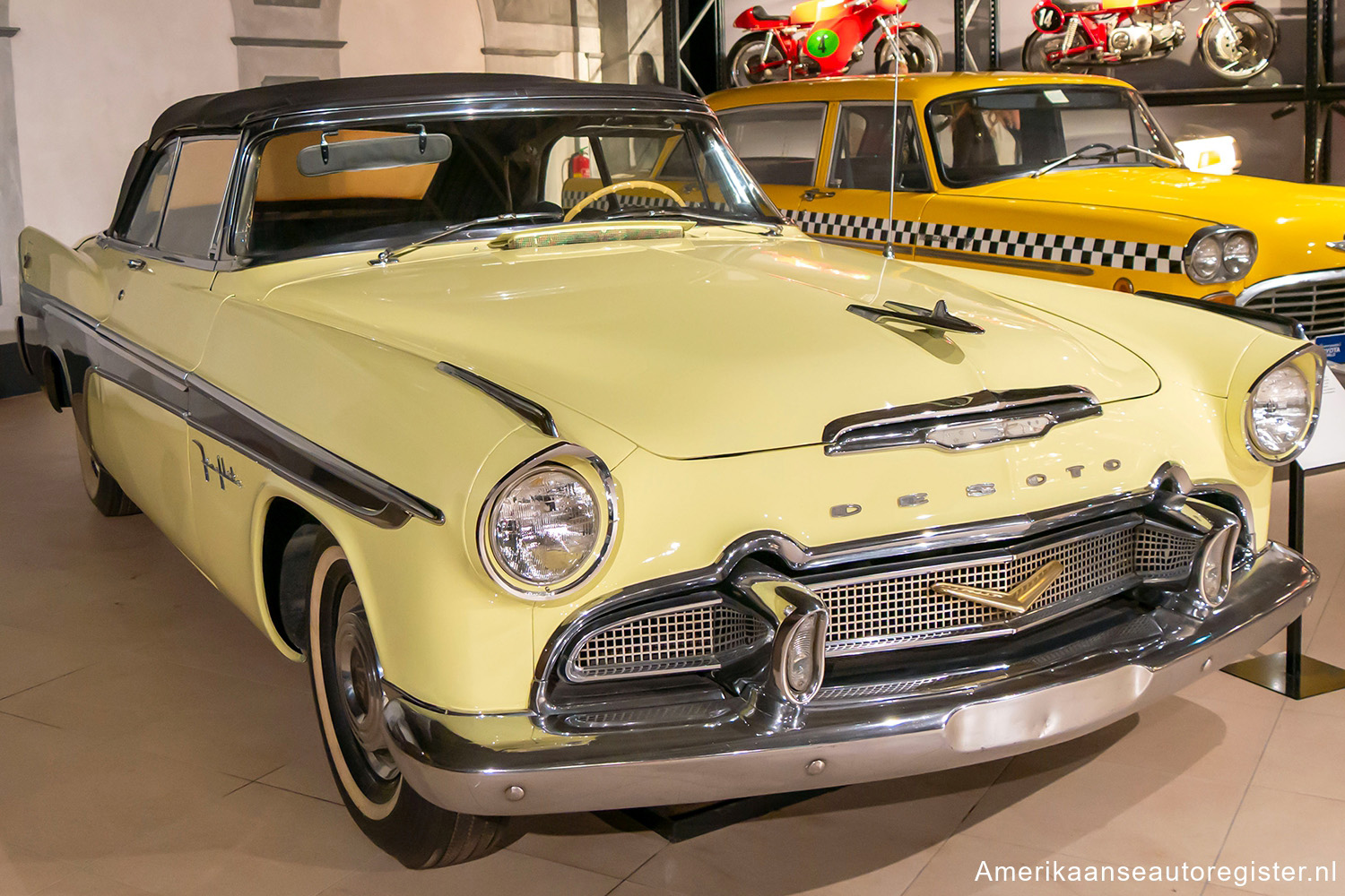DeSoto Fireflite uit 1956