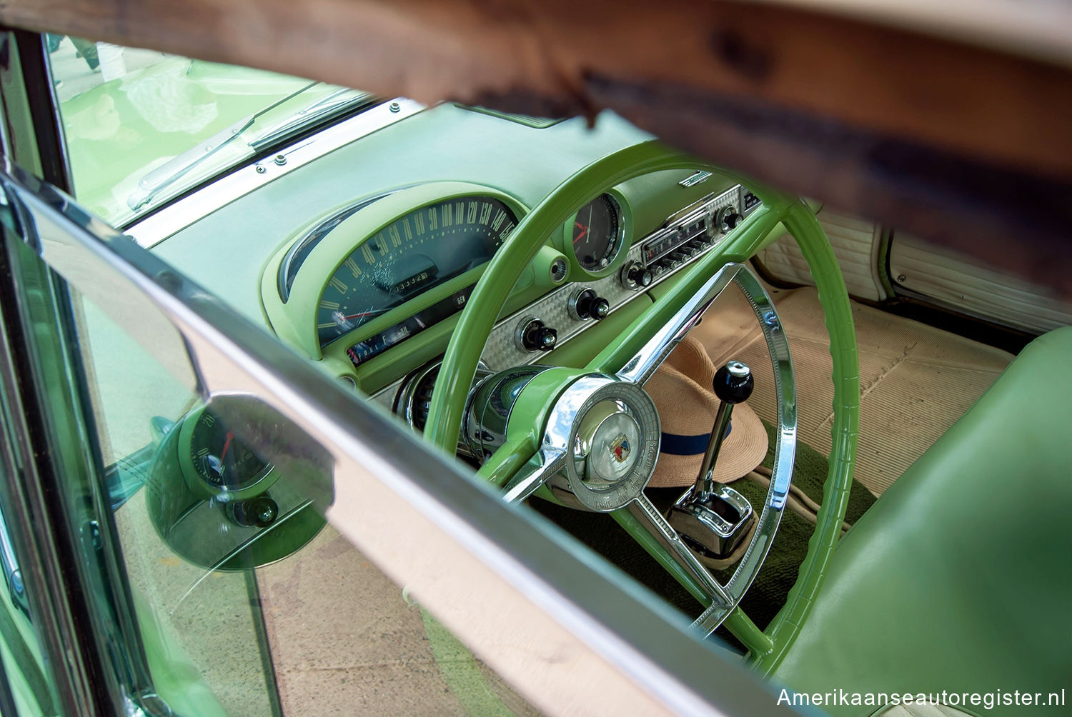 Ford Thunderbird uit 1956