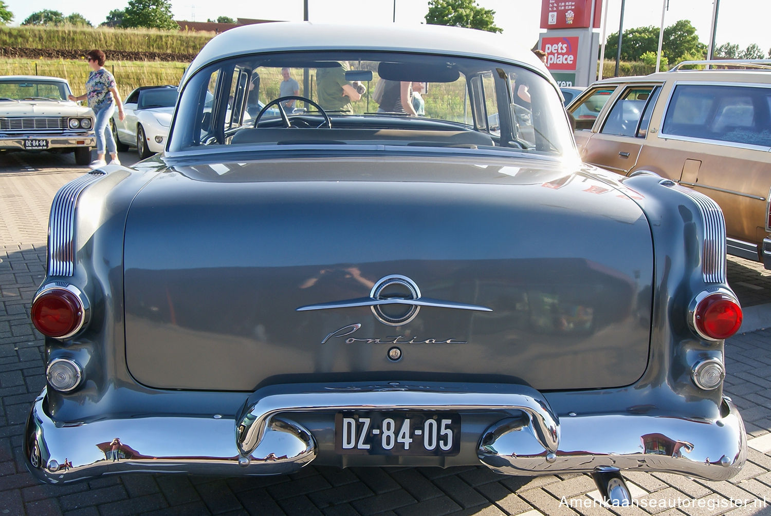 Pontiac Chieftain uit 1956
