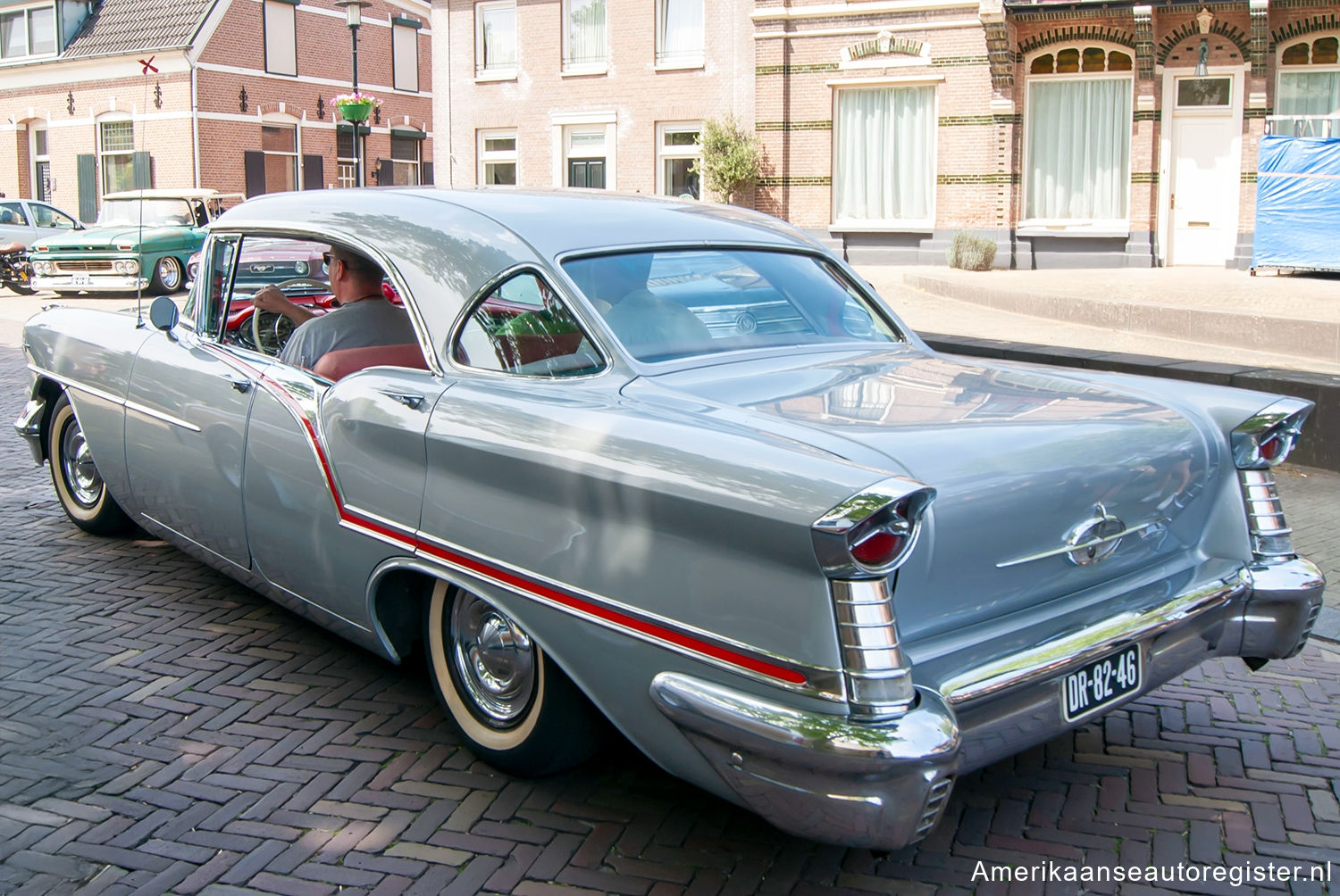 Oldsmobile 88 uit 1957