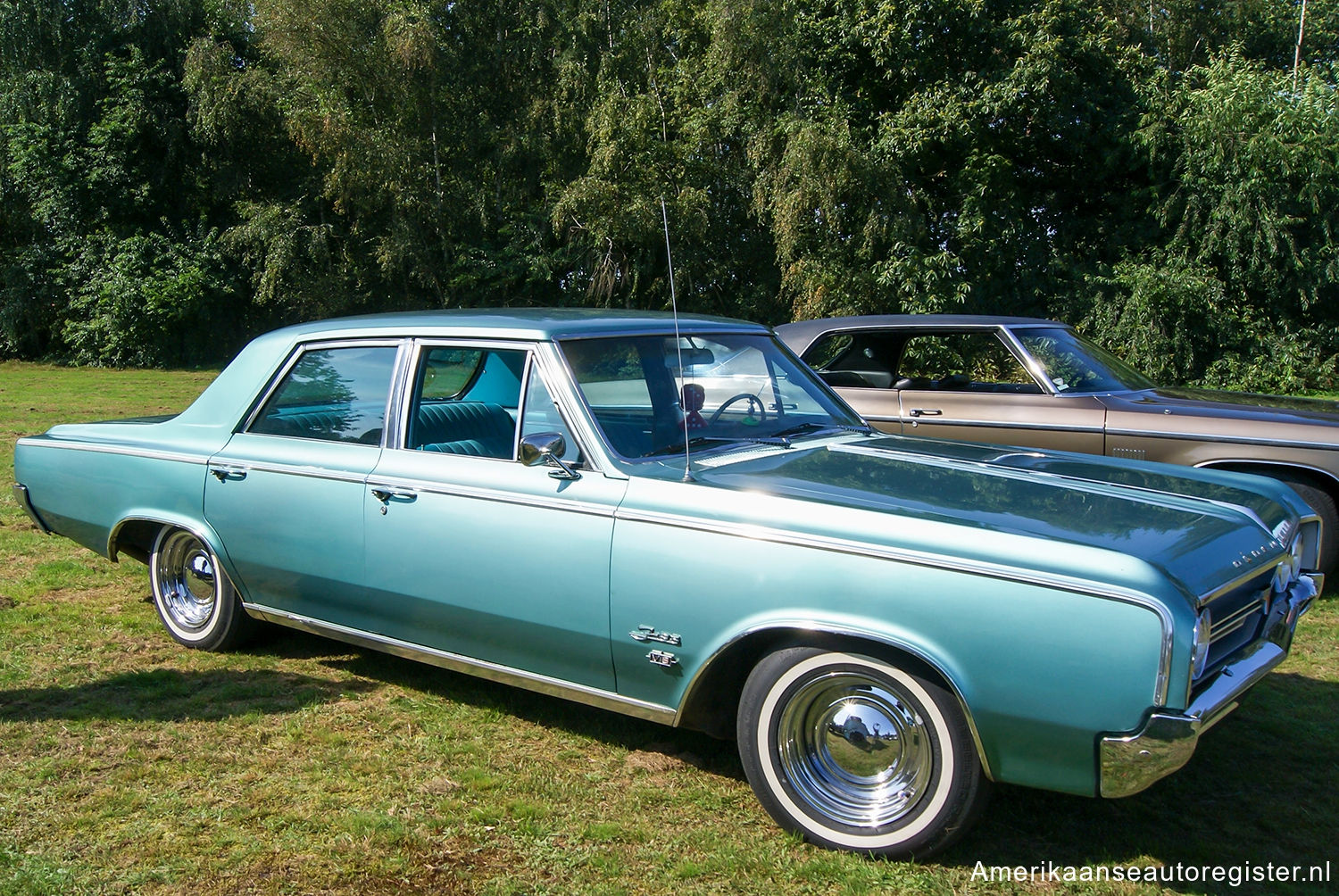 Oldsmobile F-85 uit 1964