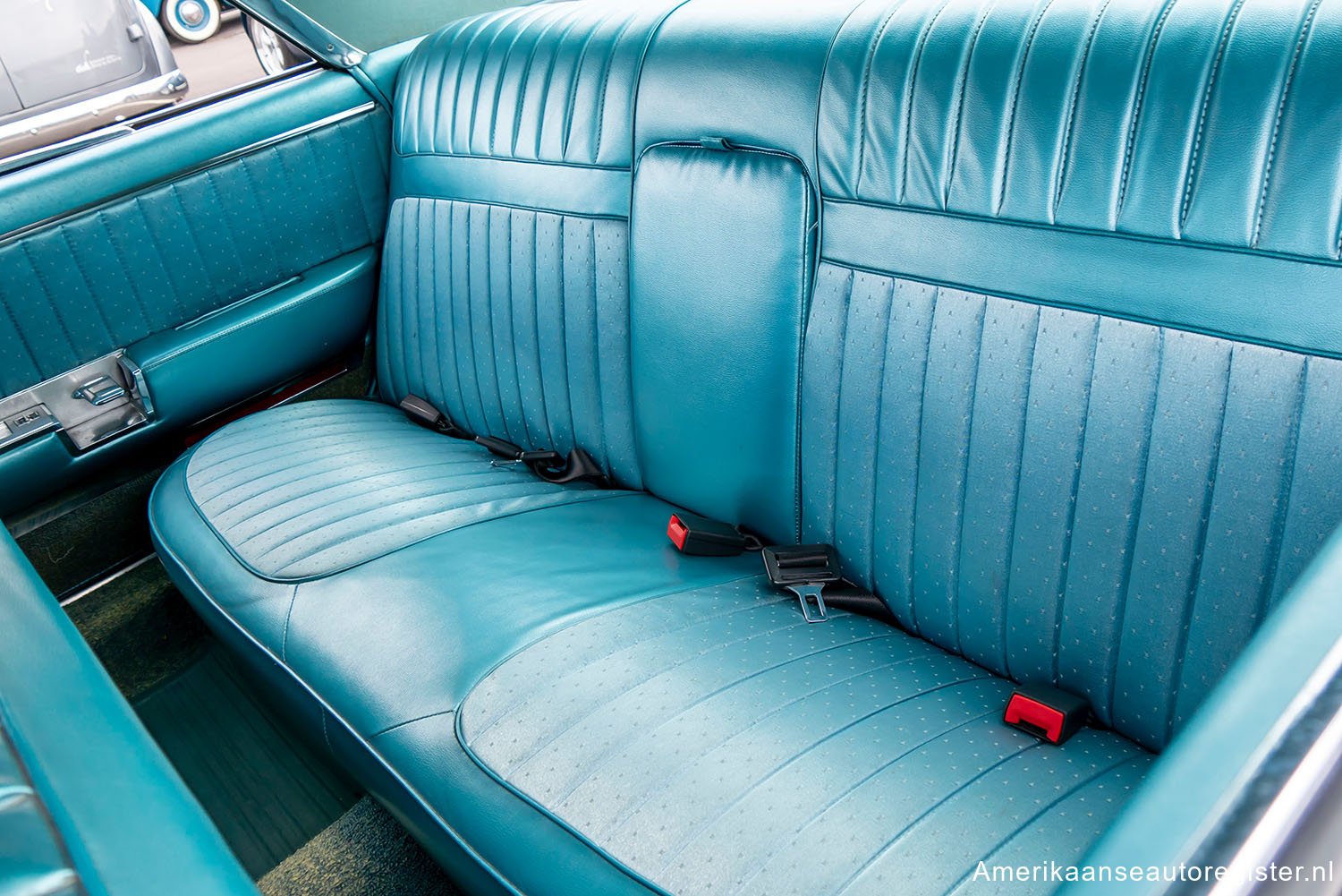 Oldsmobile Ninety-Eight uit 1964