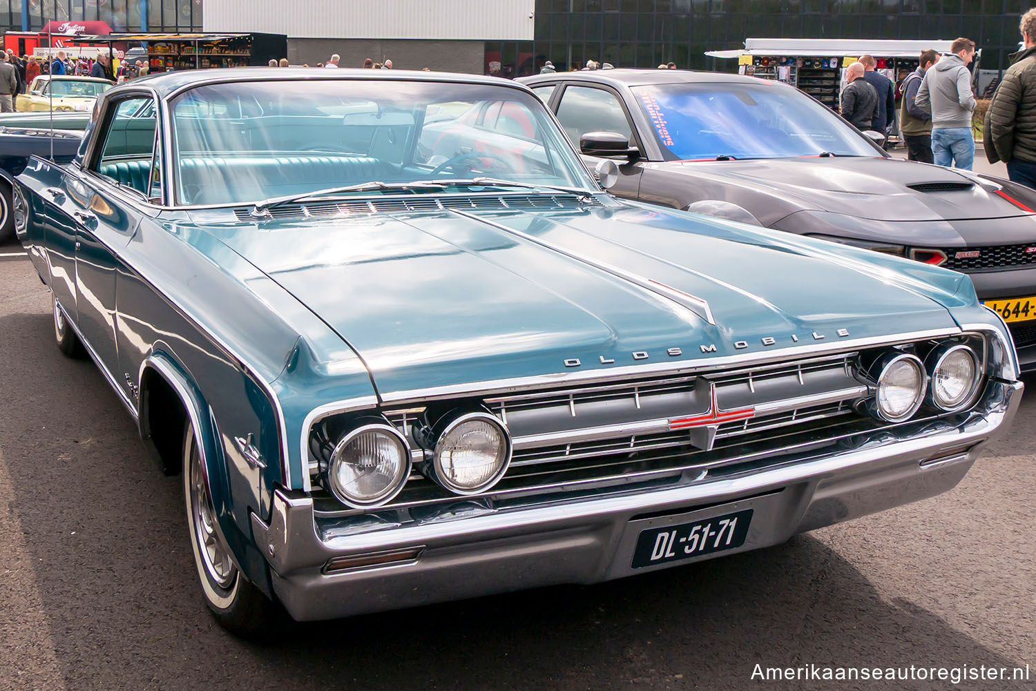 Oldsmobile Ninety-Eight uit 1964