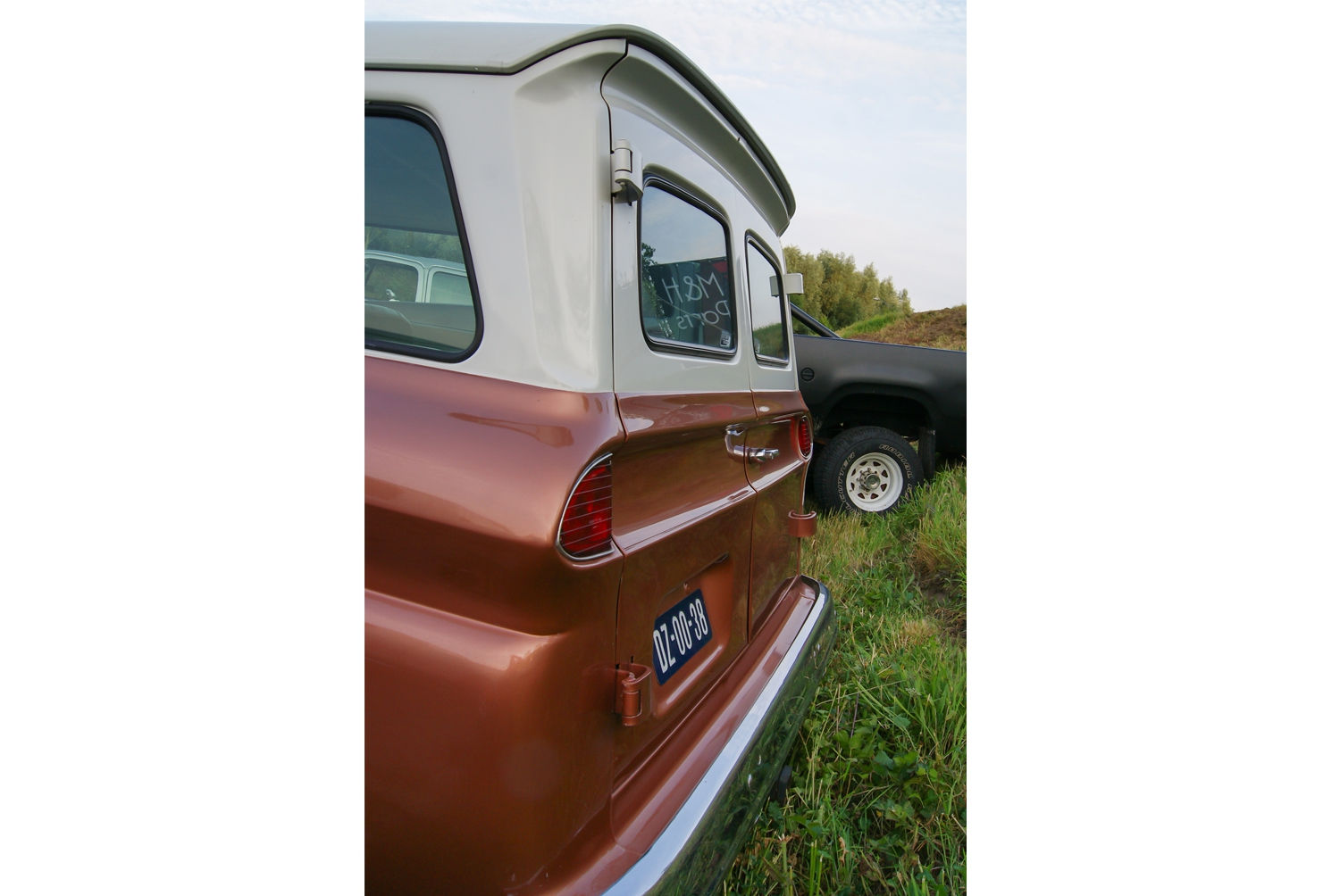 Chevrolet Suburban uit 1965