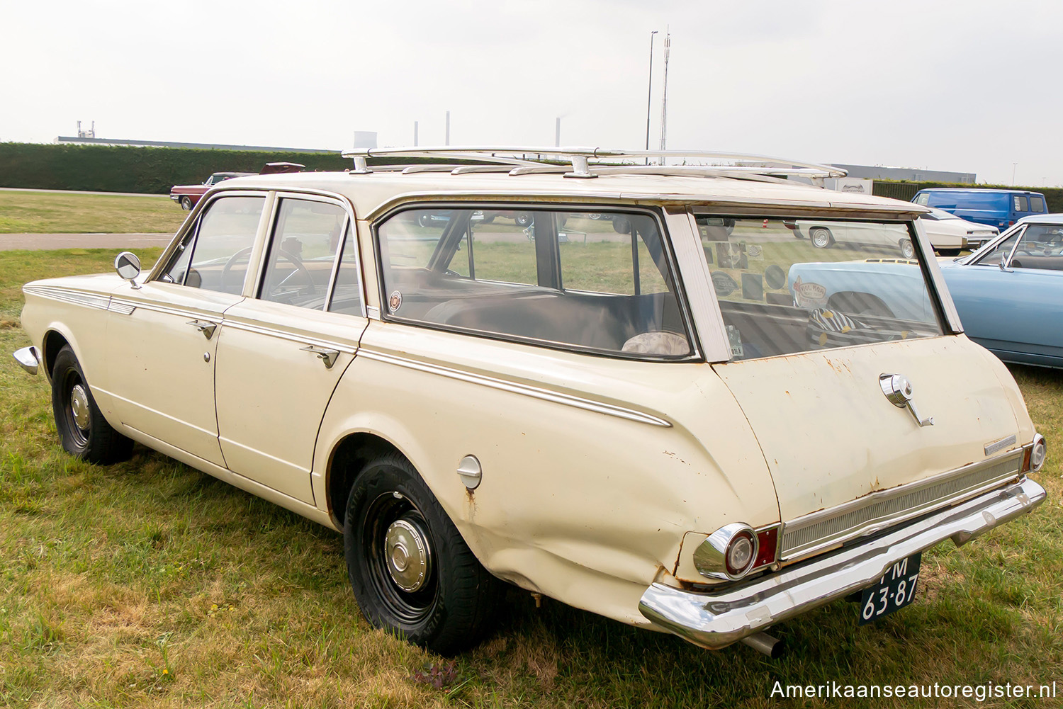 Plymouth Valiant uit 1965