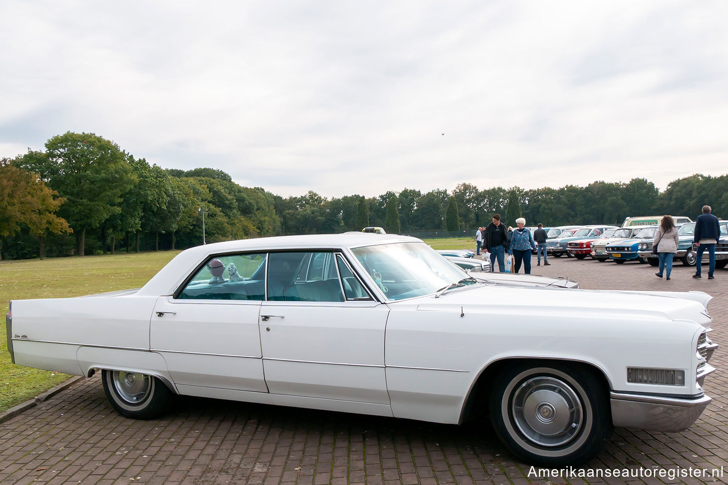 Cadillac DeVille uit 1966