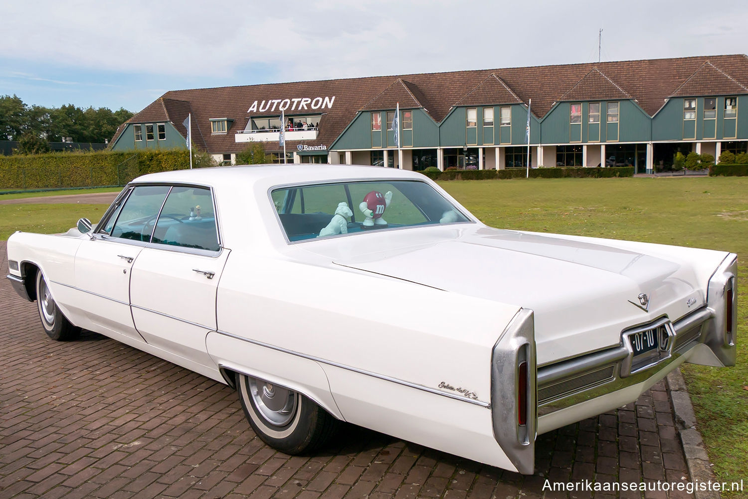 Cadillac DeVille uit 1966