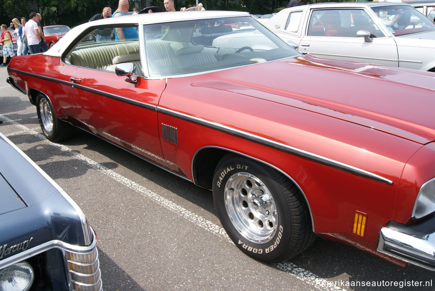 Oldsmobile 88 uit 1973
