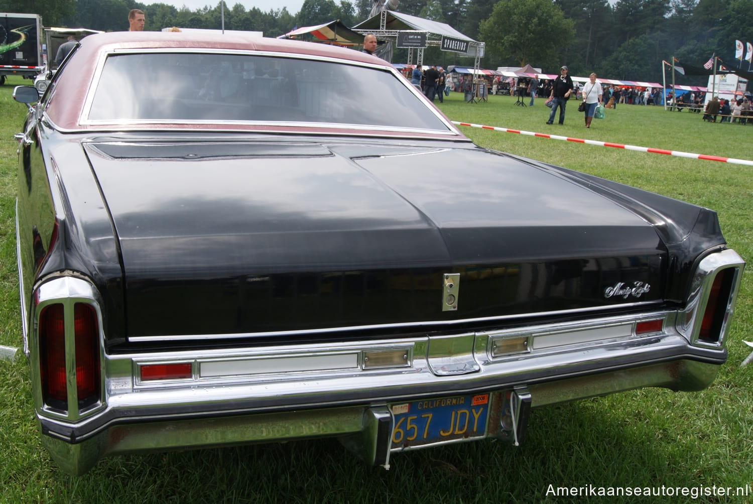 Oldsmobile Ninety-Eight uit 1973