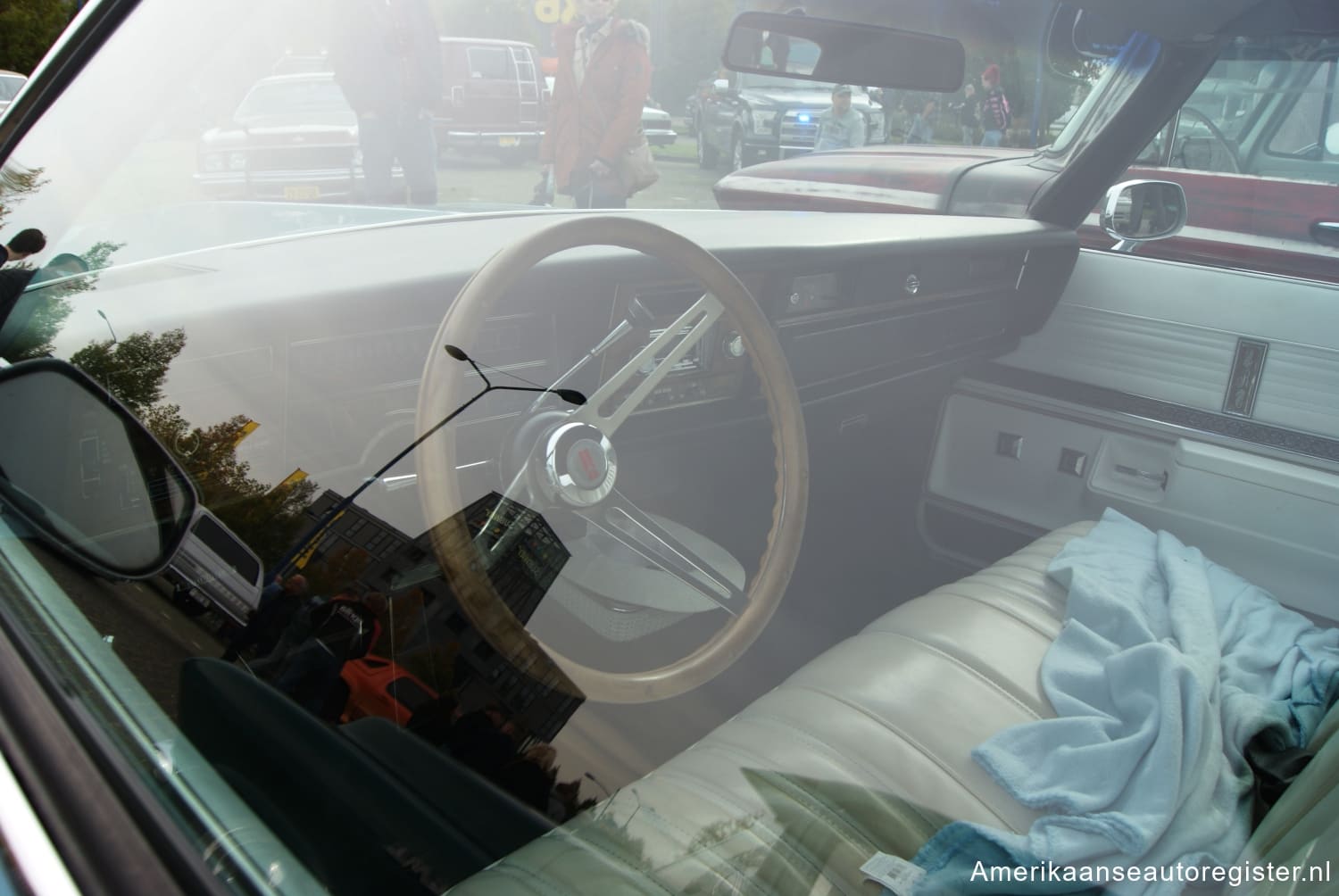 Oldsmobile 88 uit 1975