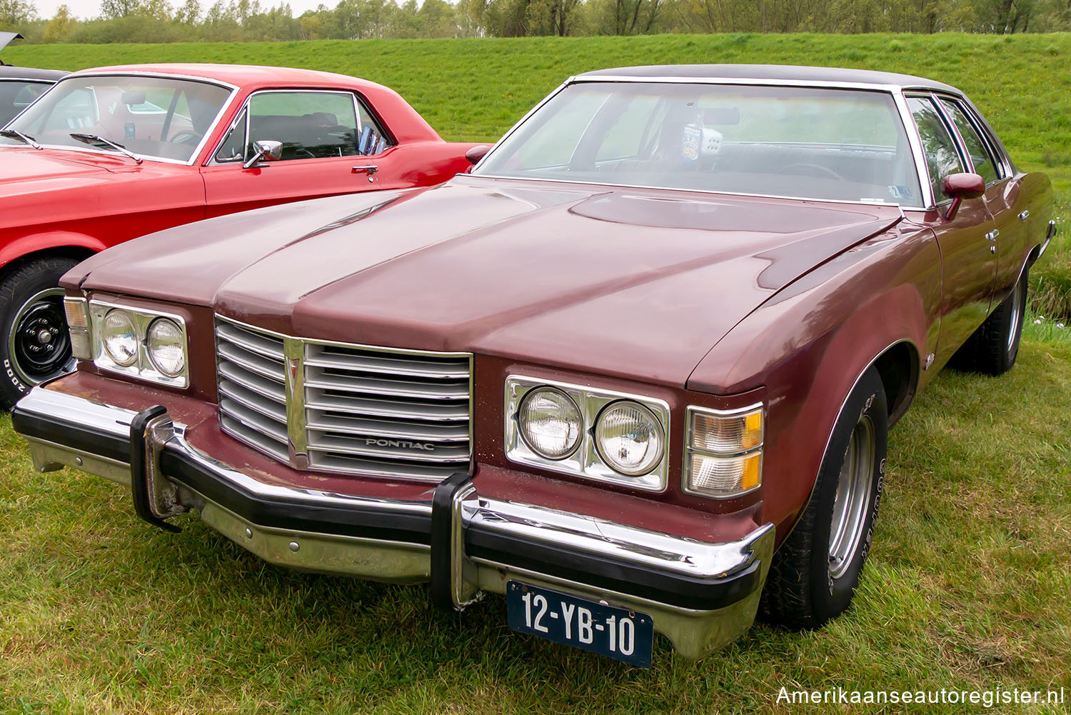 Pontiac Catalina uit 1976
