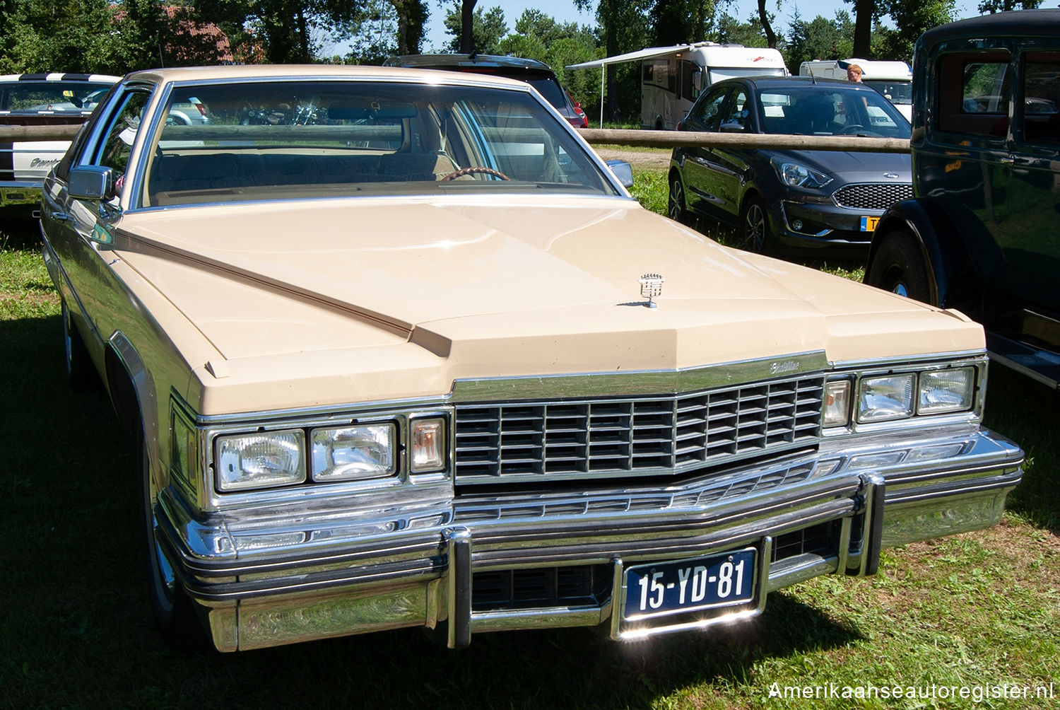 Cadillac DeVille uit 1977