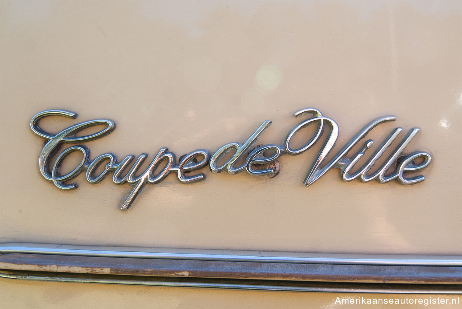 Cadillac DeVille uit 1977
