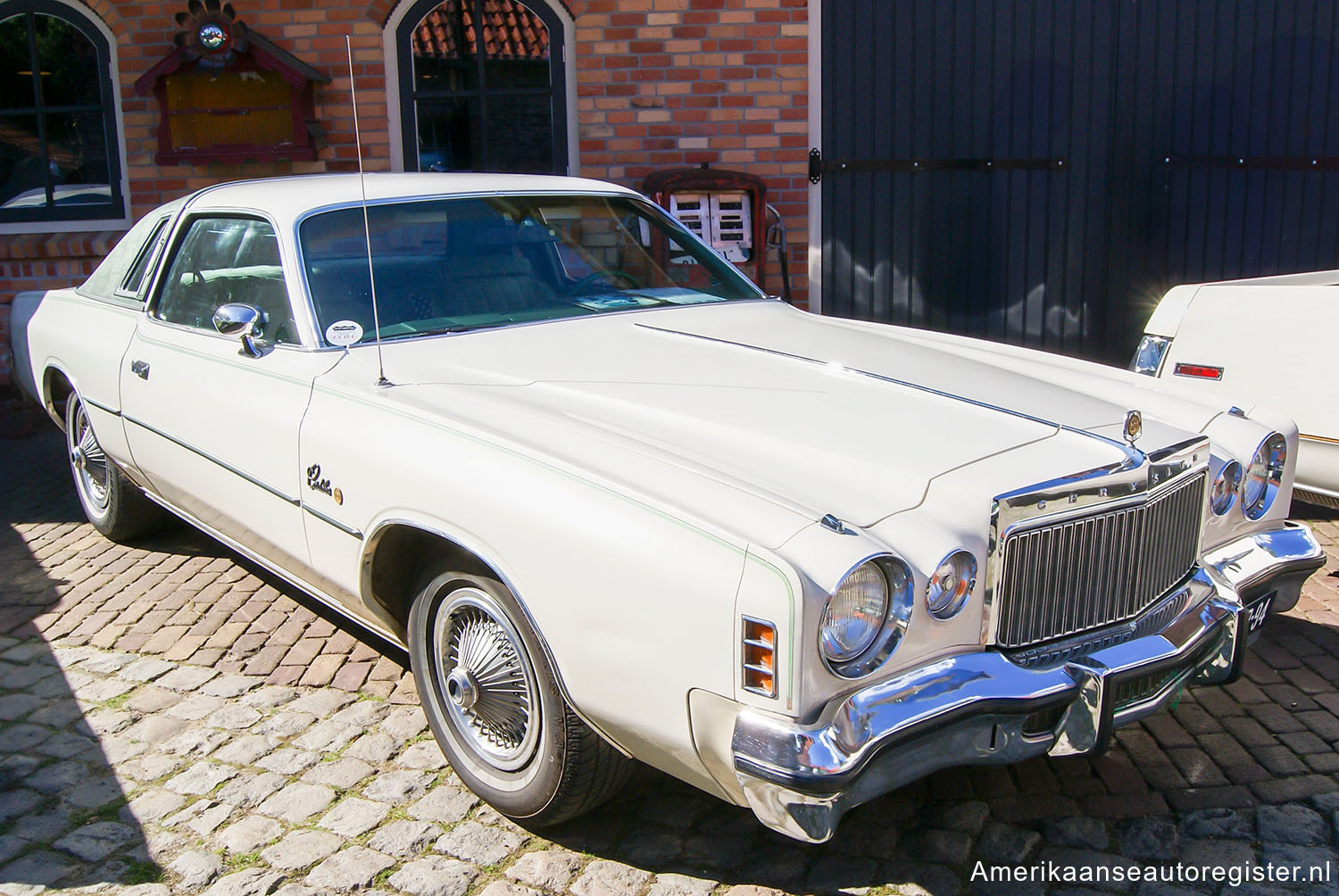 Chrysler Cordoba uit 1977
