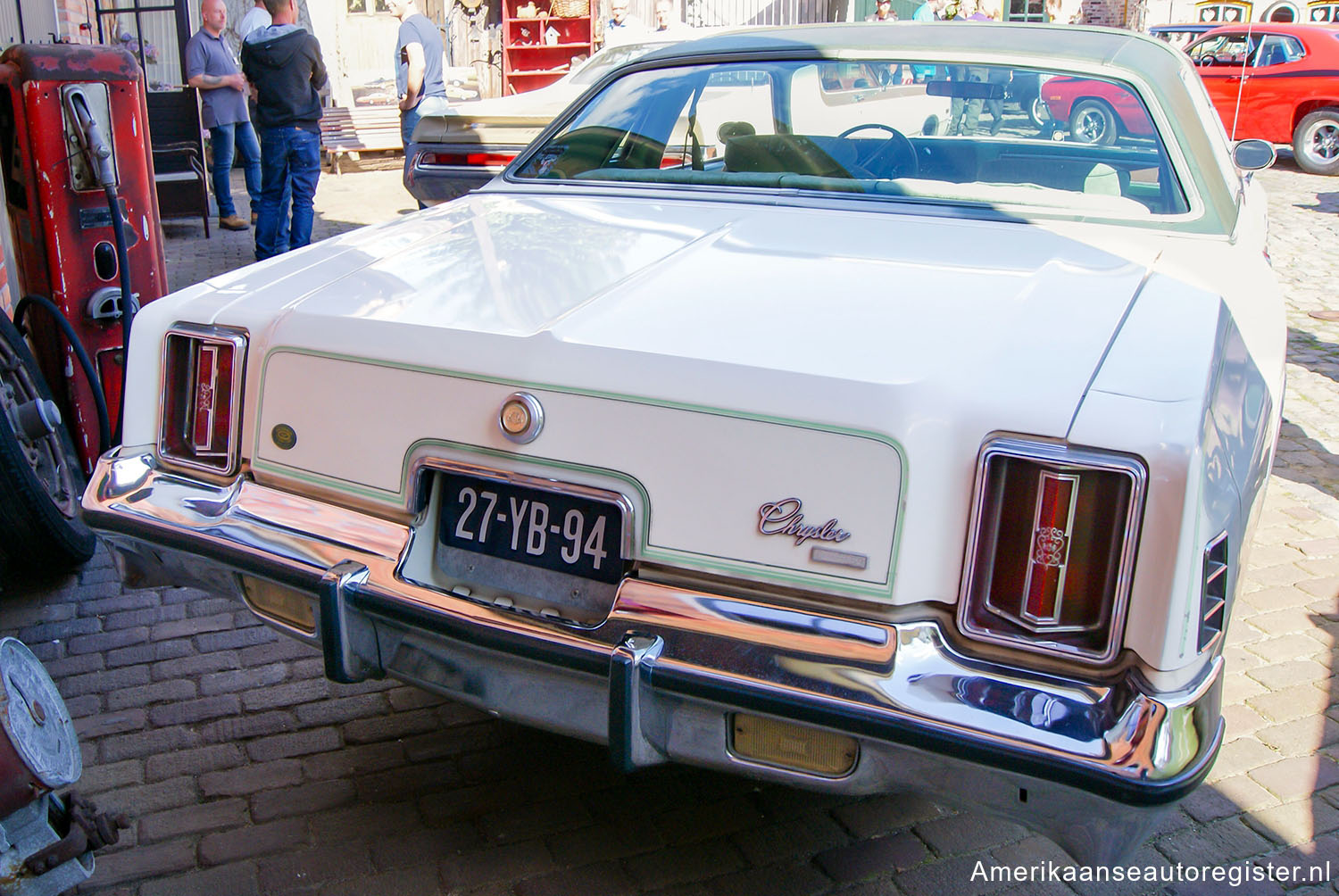 Chrysler Cordoba uit 1977