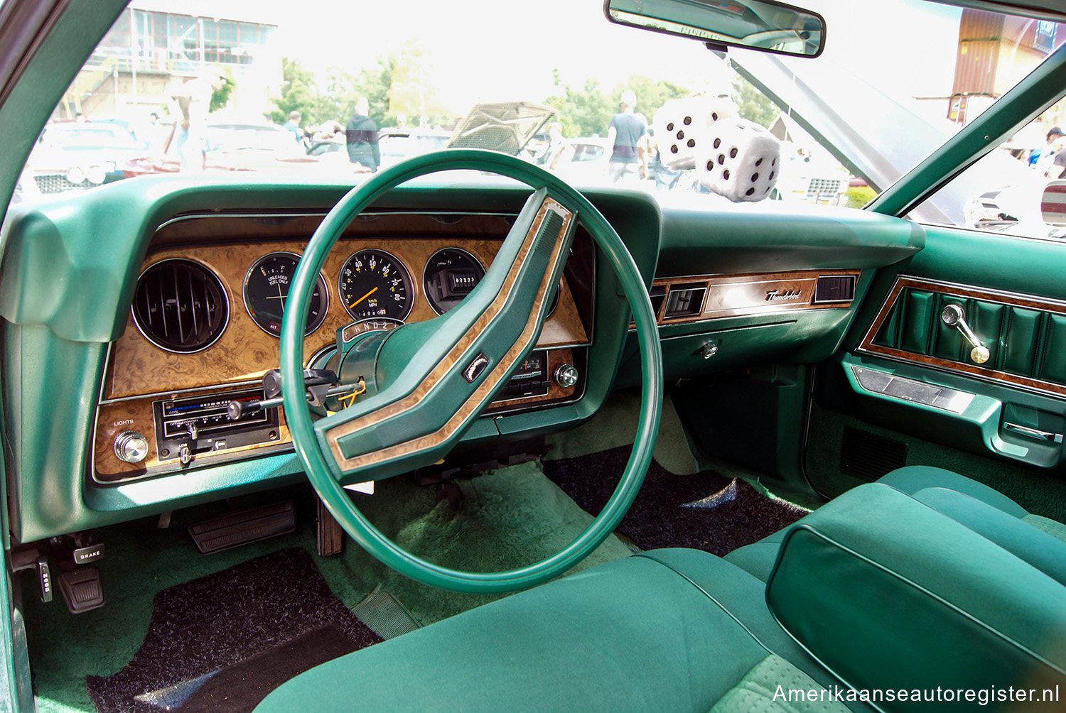 Ford Thunderbird uit 1977