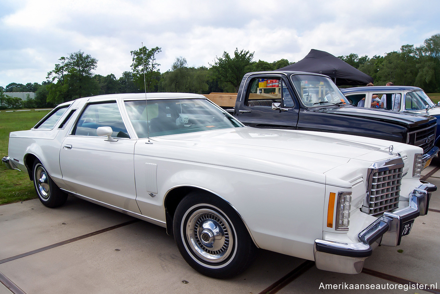 Ford Thunderbird uit 1977