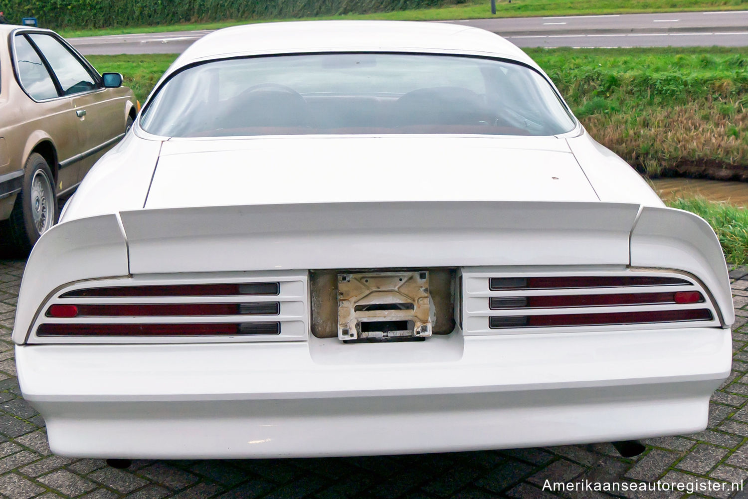 Pontiac Firebird uit 1977