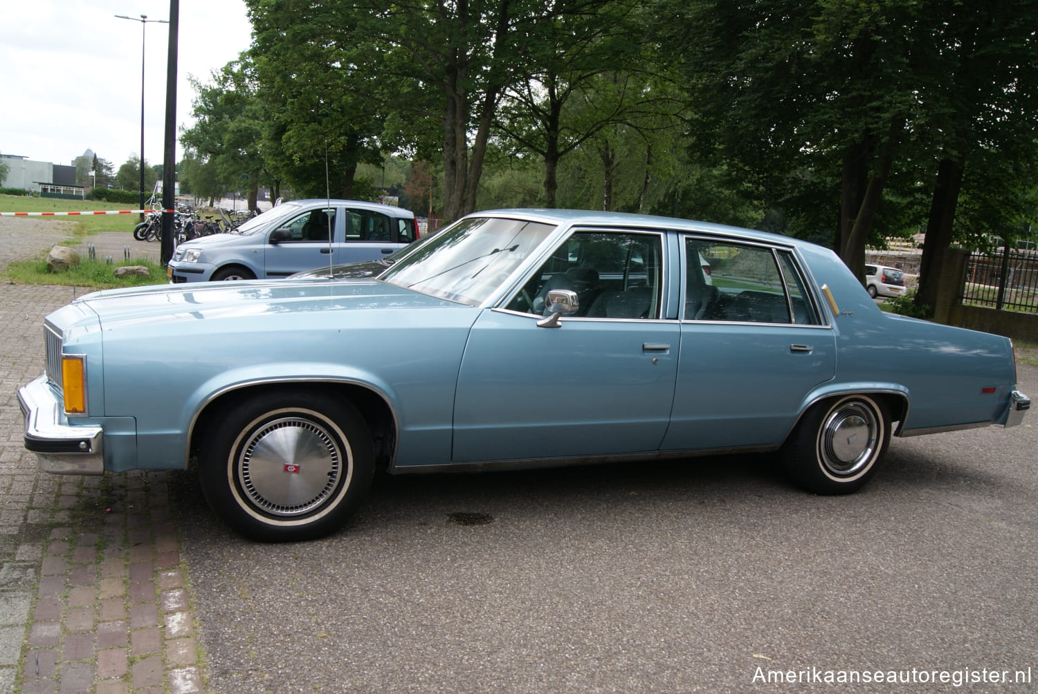 Oldsmobile Ninety-Eight uit 1979