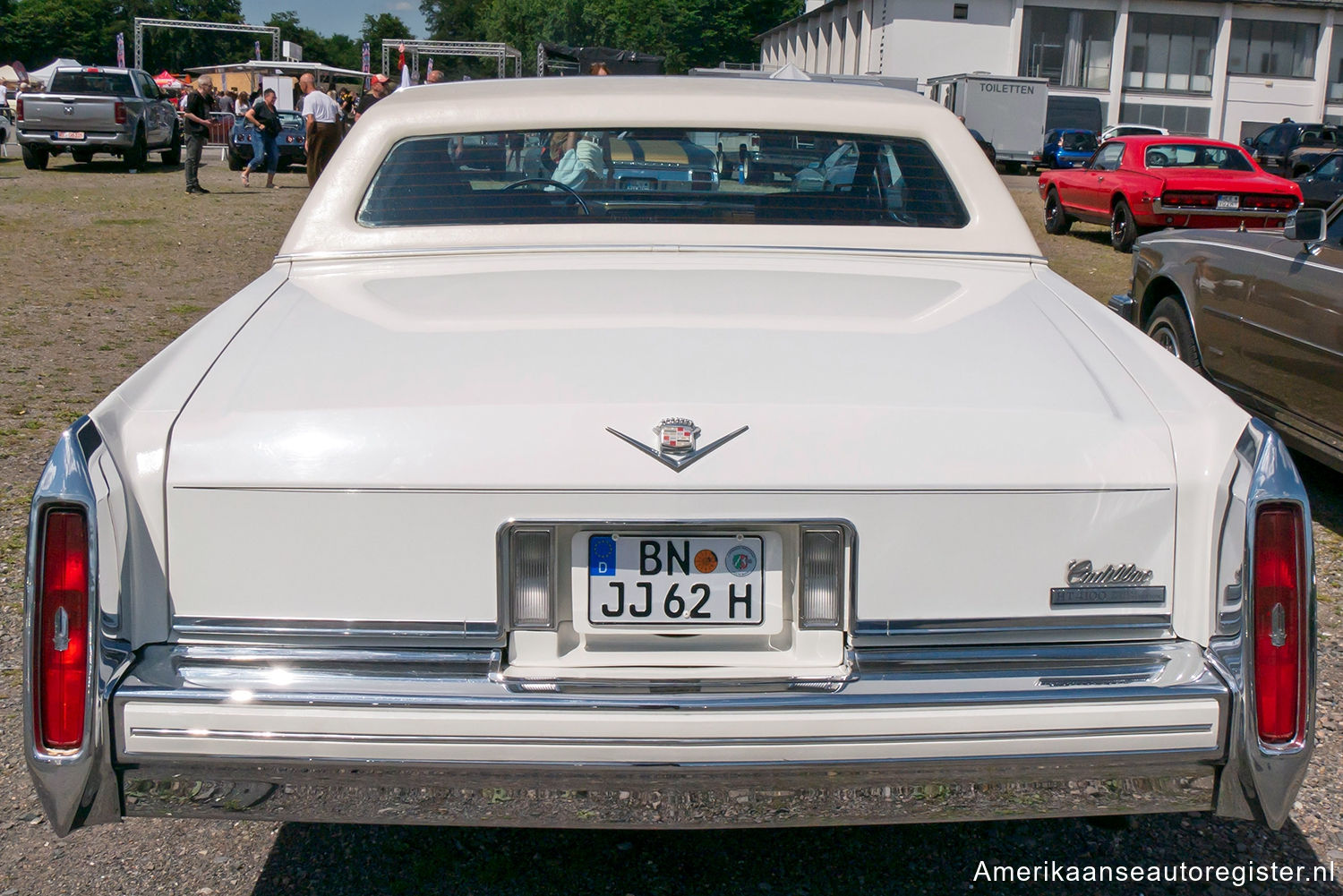 Cadillac DeVille uit 1984