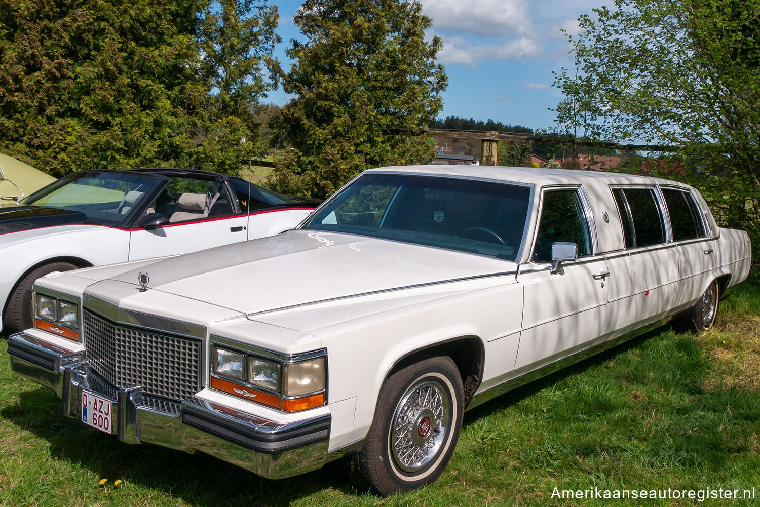 Cadillac Brougham uit 1987