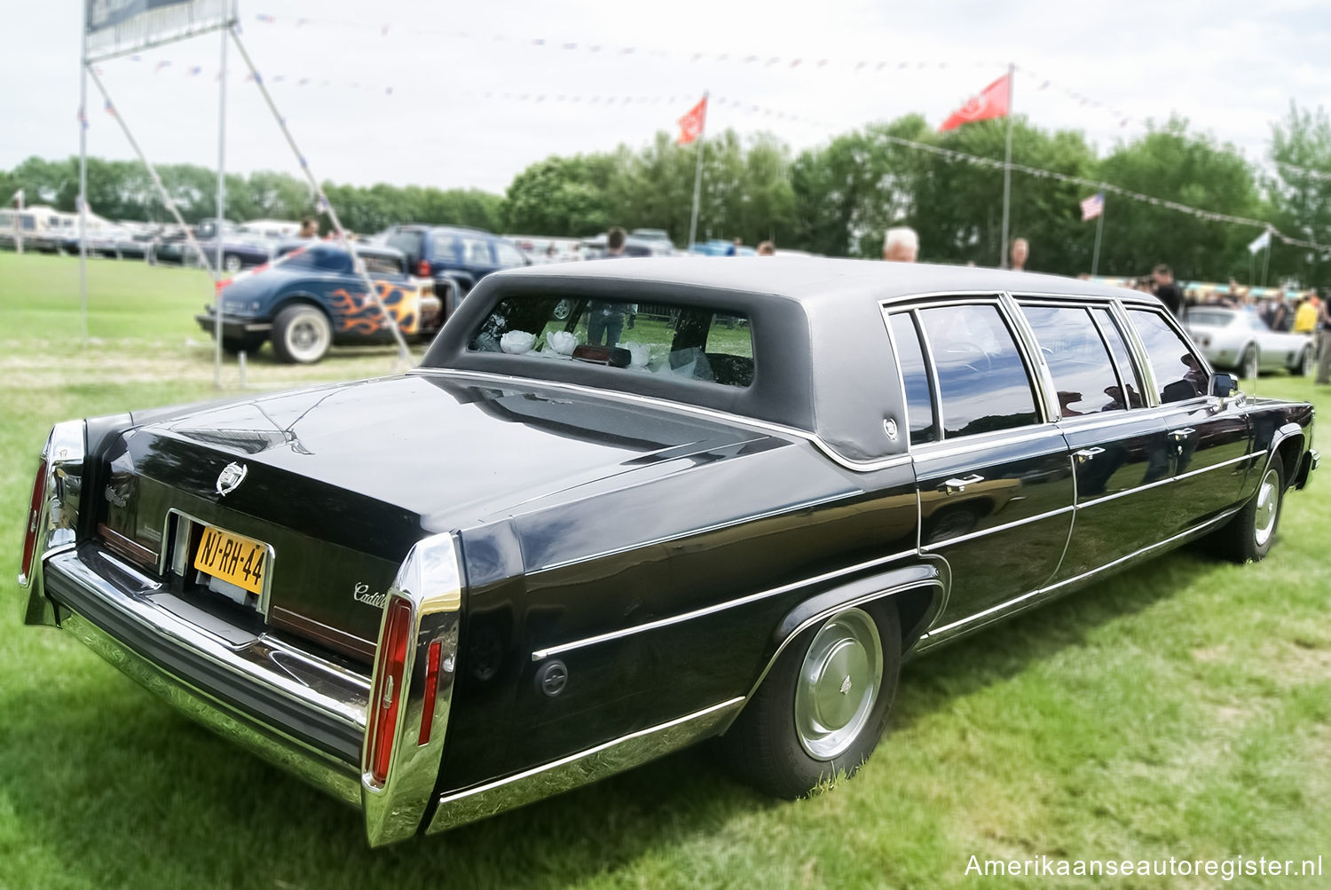 Cadillac Brougham uit 1987