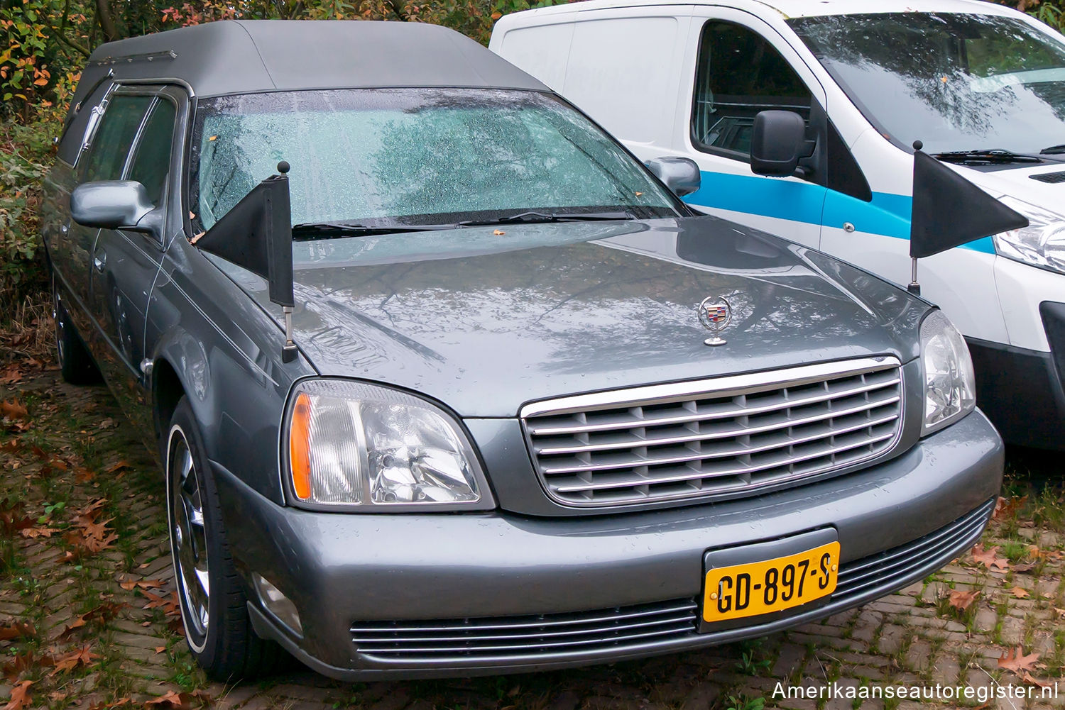 Cadillac DeVille uit 2000