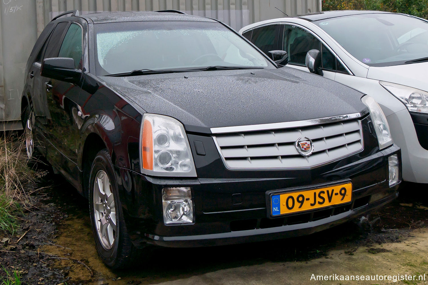Cadillac SRX uit 2004