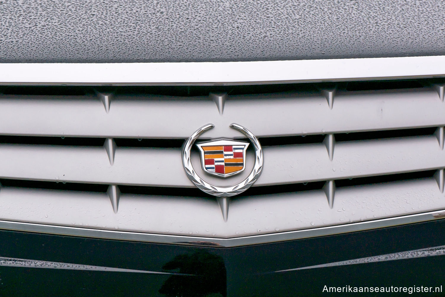 Cadillac SRX uit 2004