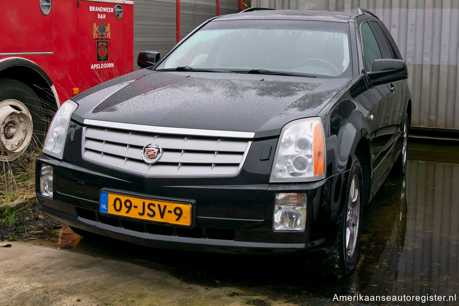 Cadillac SRX uit 2004