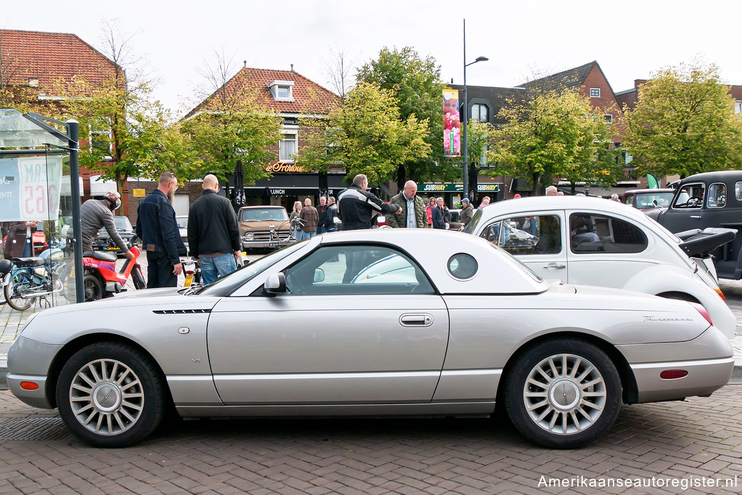 Ford Thunderbird uit 2004